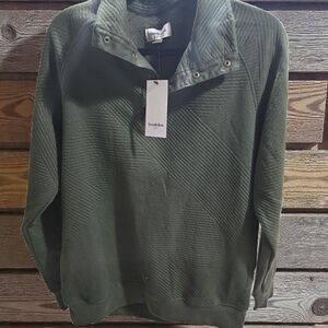 Goodfellow & Co Men's Olive Green Snap Sweatshirt.